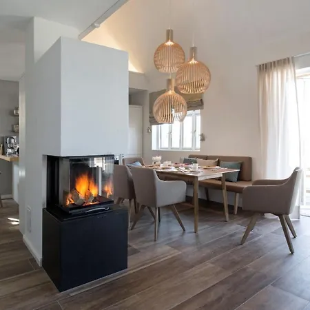 Reetdorf Geltinger Birk Kuenstlerkate Noor