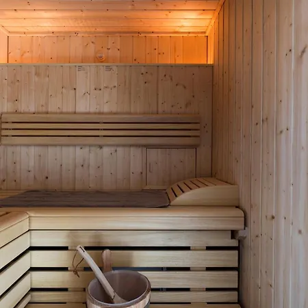 Holiday home Reetdorf Geltinger Birk Kuenstlerkate Noor *